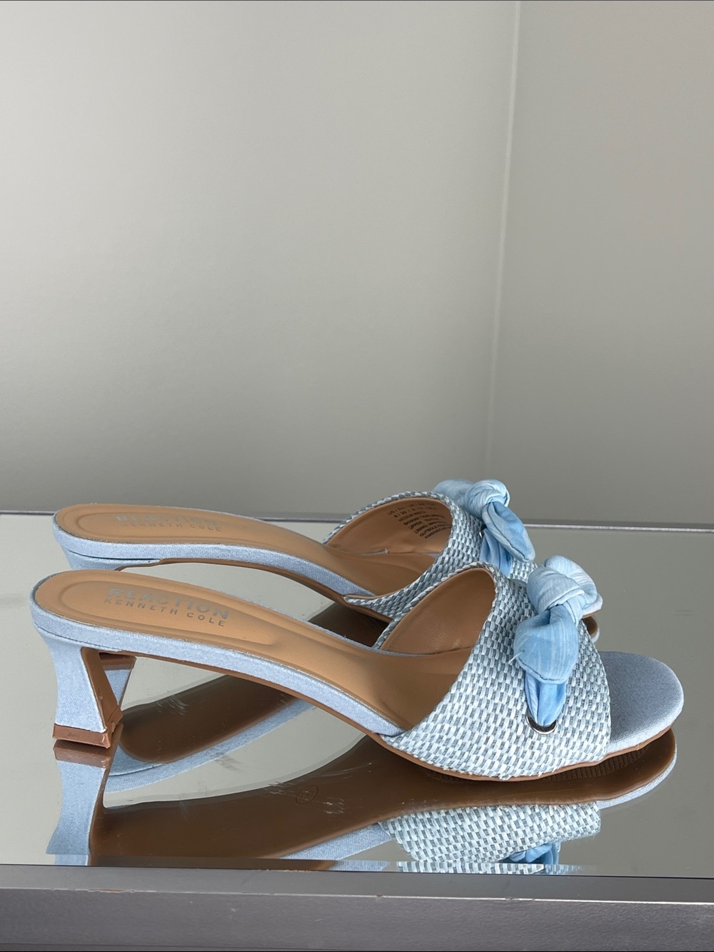 Kenneth Cole Reaction Light Blue Bow Woven Block Heel Mules Size 8.5